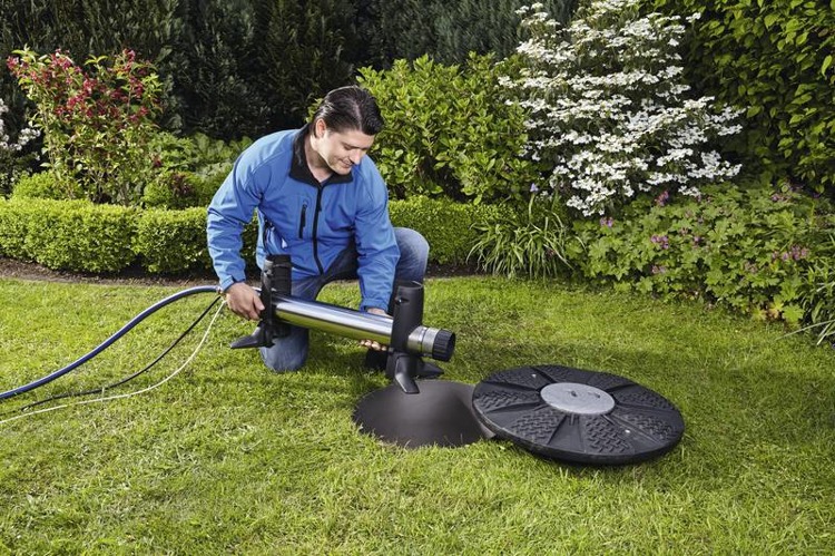 Którą pompę wybrać - ssącą czy głębinową?